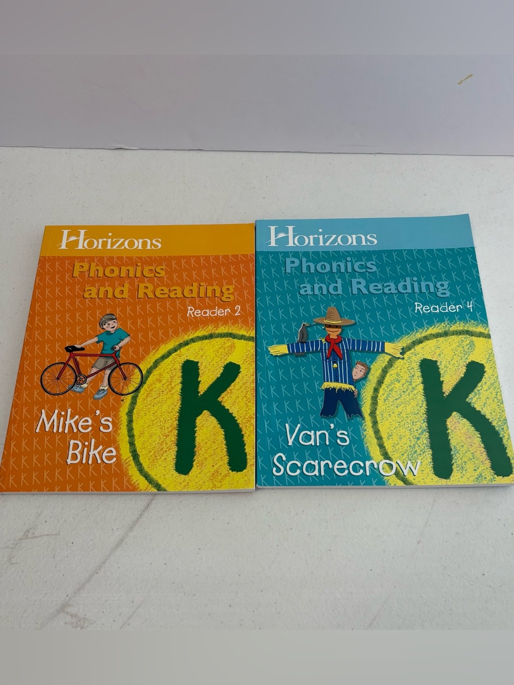 HORIZONS Readers Grade K Books 2 & 4 PHONICS & READING Lot Of 2